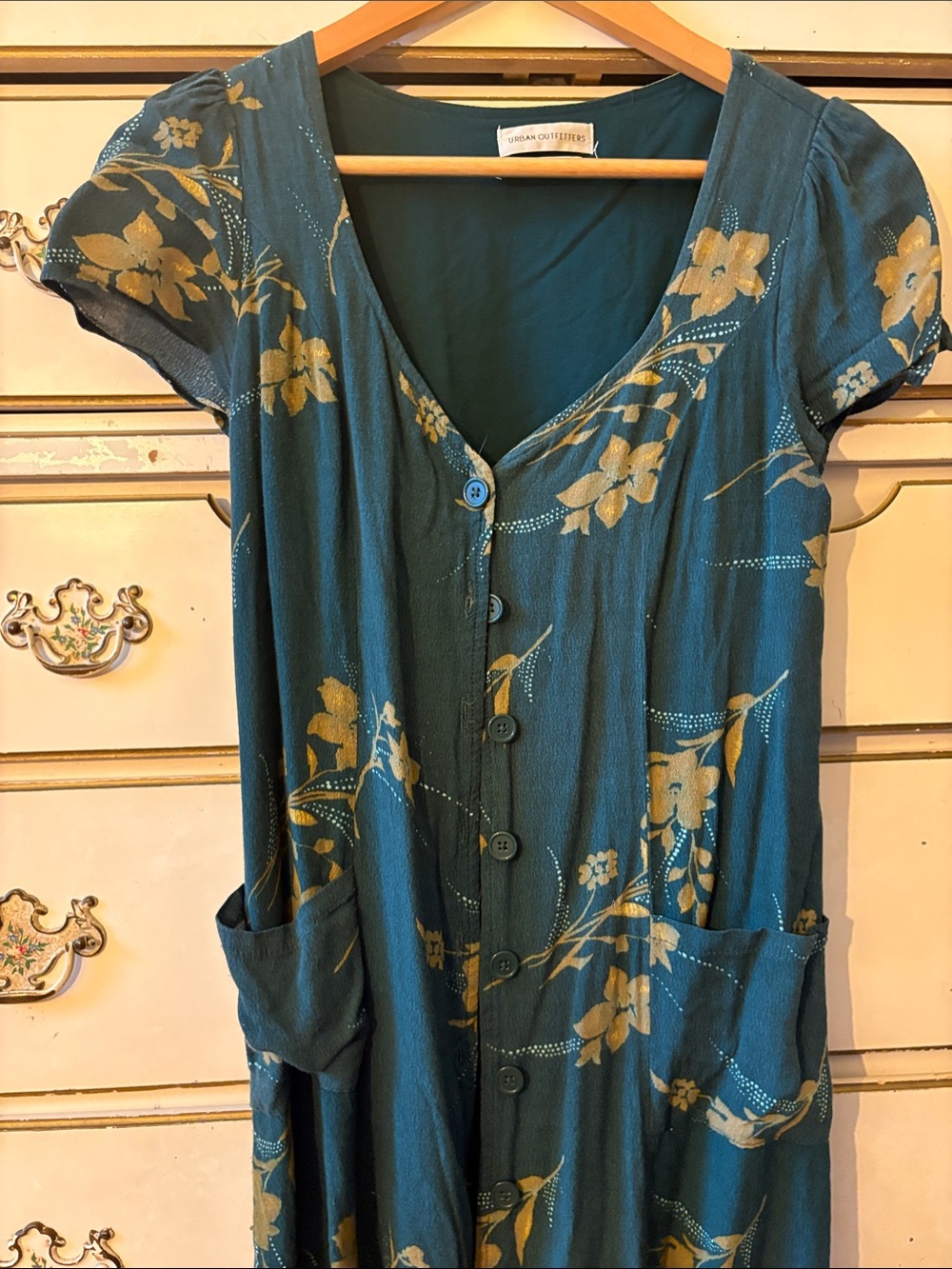 Women's dress